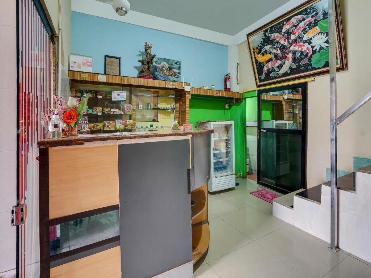Oyo 90161 Hotel Lendosis Pipa Reja Angkatan 66 Палембанг Екстер'єр фото